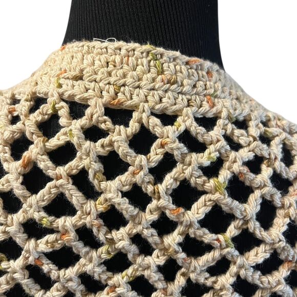 Handmade Women's Tan and Cream Accessory - Picture 5 of 5